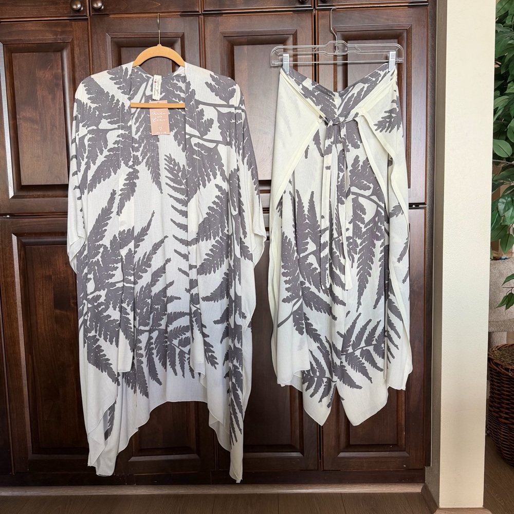 Lotus and Lime Wrap Pant Set